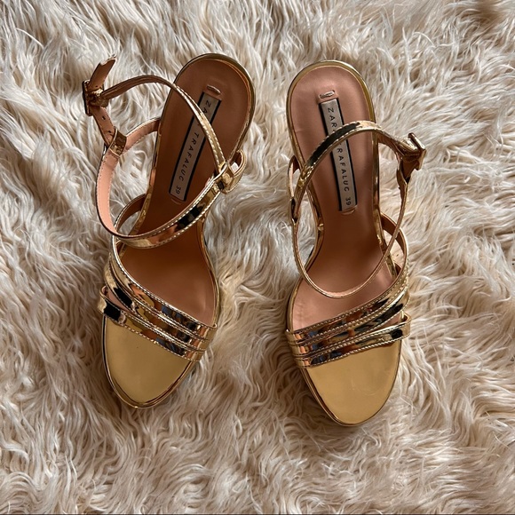 NWOT Gold Zara high hills! Gold gold. Elegant. Size 39/ 8 - Picture 12 of 15